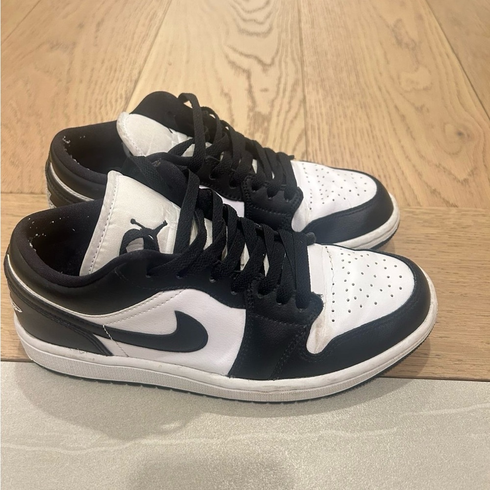 Panda Dunk Sneakers